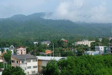 בית מלון כפרי Sirinart Garden