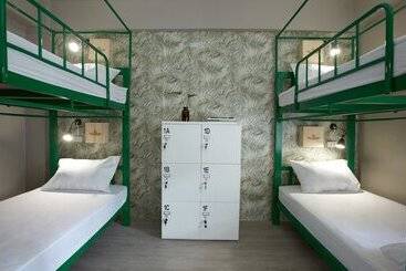 Отель The Habitat Koh Chang