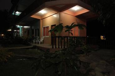 هتل Medano Island Resort