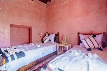Отель Atlas Kasbah Lodge