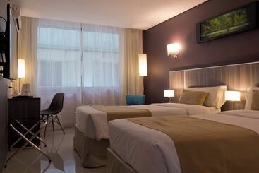 בית מלון כפרי City Falls Iguazu