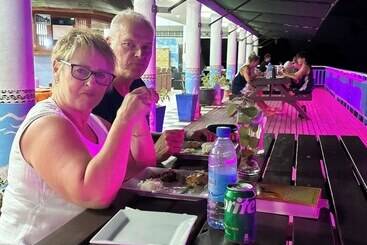 هتل Litia Sini Beach Fales