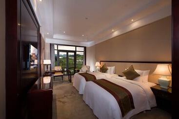 New Century Hotel Guian Guizhou