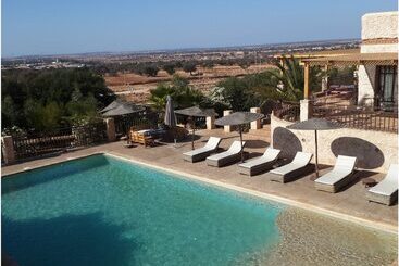 هتل Parfums D'étoiles