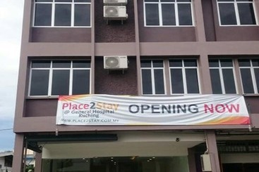 בית מלון כפרי Place2stay @ General Hospital