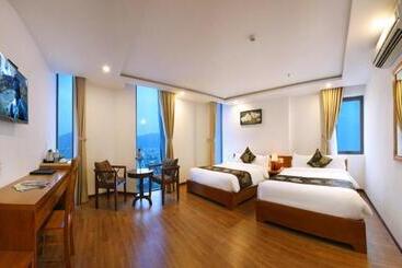 Merry Land Hotel Da Nang