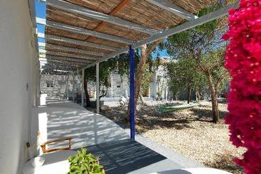 هتل Kimolos Blue