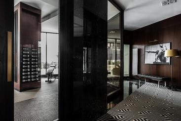 هتل Old Town  River Point By Welcome Apartment