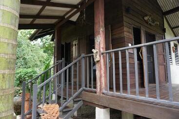 בית מלון כפרי Mae Nai Gardens