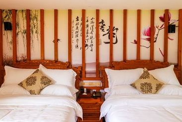 هتل Yangshuo Longting