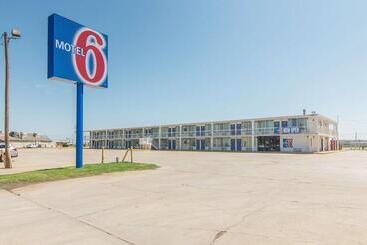 Motel 6liberal, Ks