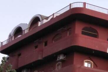 膳宿费 El Prince Guesthouse