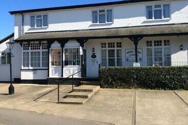 펜션 White Lodge Guest House
