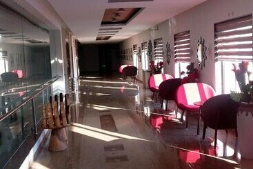 Resort Club Mahindra Dwarka