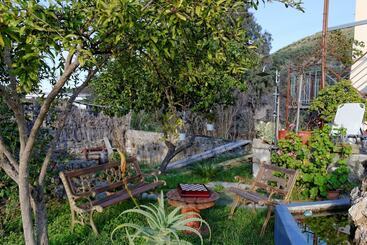 شقق خاصة سياحية Villa Olive Tree