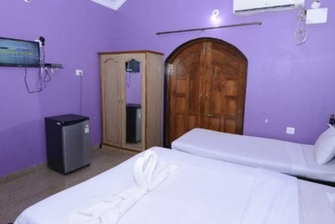 호텔 Ashish Resort