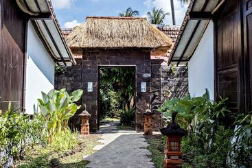 호텔 Canvas Escape Resort