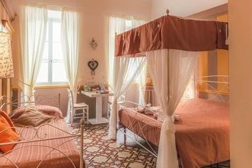 هتل Ghibellino B&b
