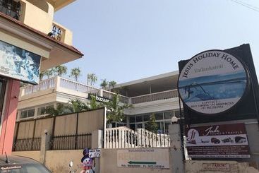 Hotelli Jesus Holiday Home Resort