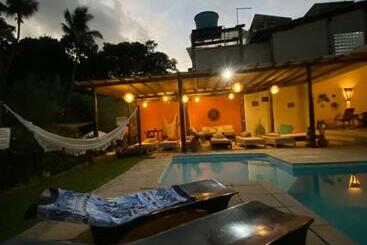 ホテル Pousada Tubarão