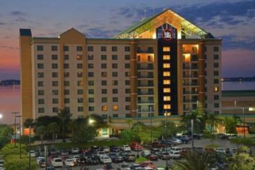 هتل The Inn At The Isle Of Capri Lake Charles