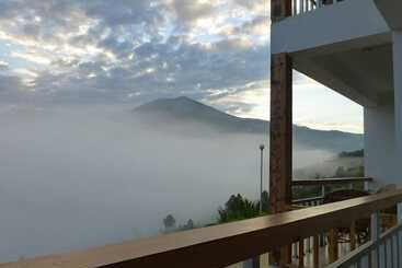 هتل Zhingkham Resort