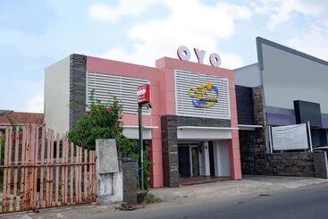 פנסיון Cahya Nirwana