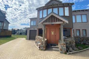 آپارتمان‌های توریست‌ها Camelot