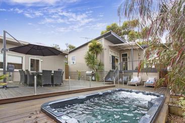 관광객 아파트 Madeleine Street