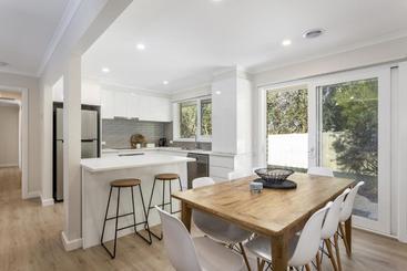 דירות לתיירים Serenity On Tarakan   Quiet Location Near Bay