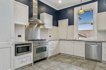 דירות לתיירים Toria Views