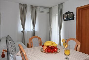 דירות לתיירים Villa Andjelina