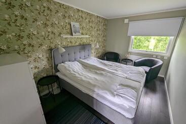 צימר Motell Fyra Hästar