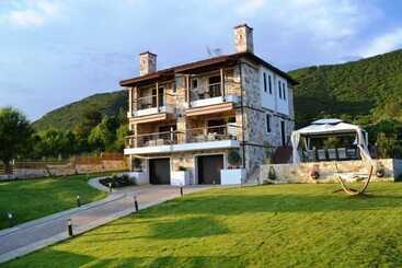 관광객 아파트 Evmorfes Villas