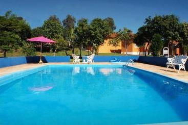 בית מלון כפרי Arca Pousada