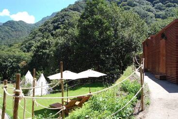 ホテル Nature Inn Madeira   Glamping