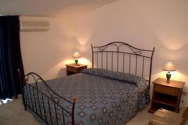 דירה Residence Gnura Momma