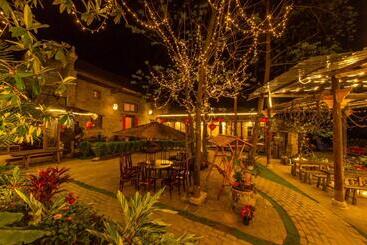 פונדק Rural House