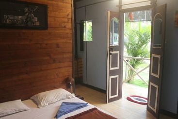 Boatys Beach Cottages