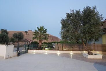 بنسيون Casale Marcalia  Bed & Breakfast