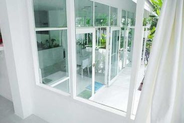 Пансион Franjipani Home