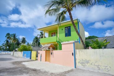 پانسیون Thundee Inn