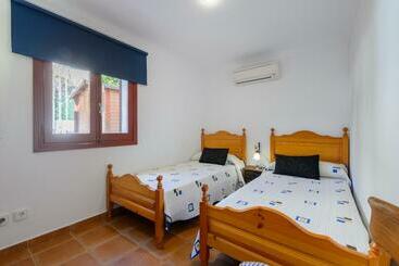 آپارتمان‌های توریست‌ها Villa Can Giovanni