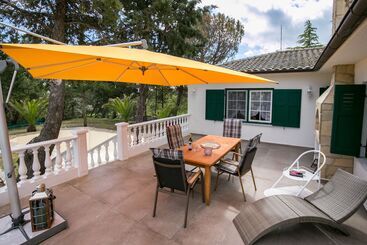 آپارتمانهای توریستها Villa Euphoria