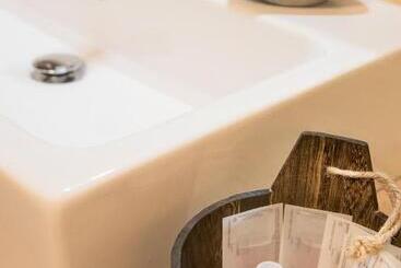 קוטג'' Agriturismo Camisi Qh