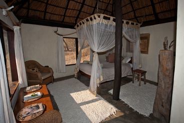 هتل Hippo Lodge
