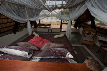 هتل Hippo Lodge