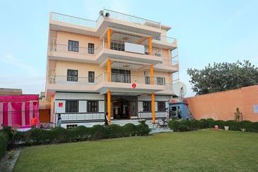 ホテル Shree Krishna Spiritual Stay