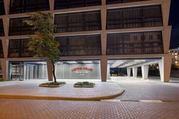 هتل Vienna House By Wyndham Mokotow Warsaw