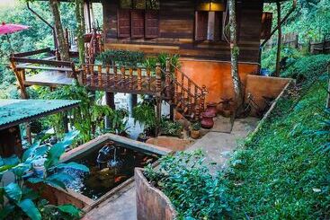 Пансион Taloh Homestay Chiangmai